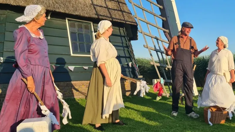 Toneel bij de molen 1