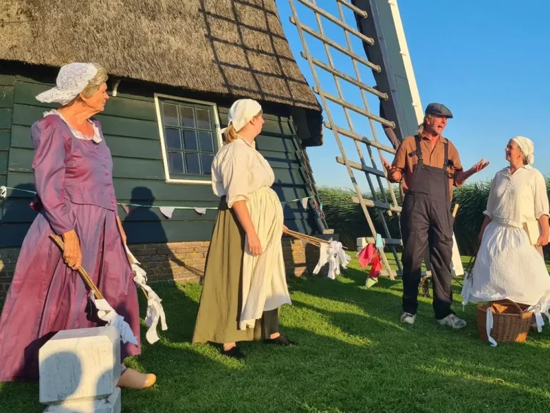 Toneel bij de molen 1